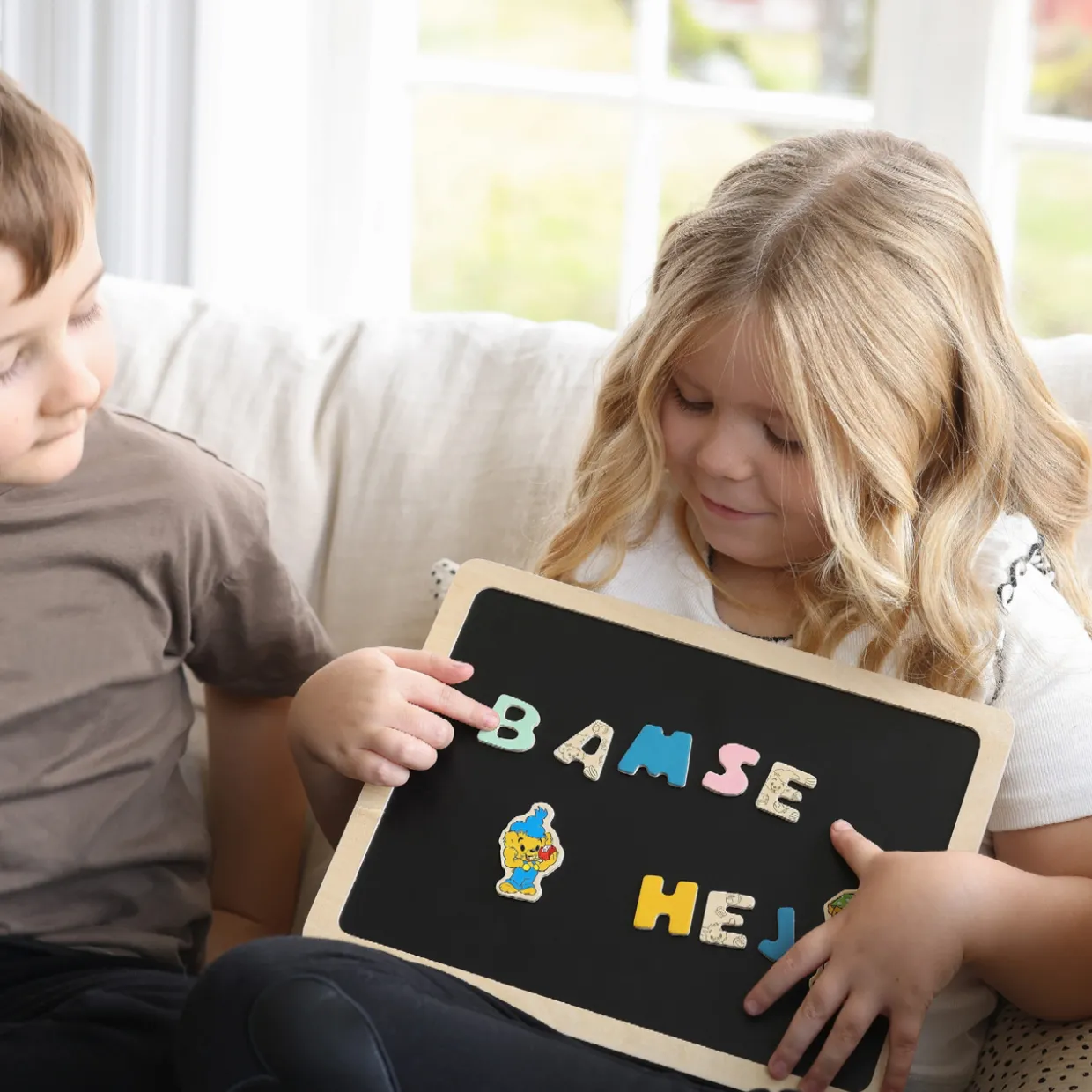 BAMSE MAGNETTAVLA